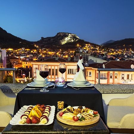 Tn&Co Exclusive Cip Suites And Primeclass Rooms (Adults Only) موجلا المظهر الخارجي الصورة