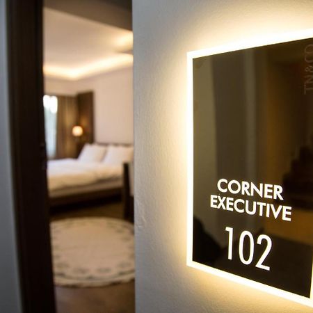 Tn&Co Exclusive Cip Suites And Primeclass Rooms (Adults Only) موجلا المظهر الخارجي الصورة