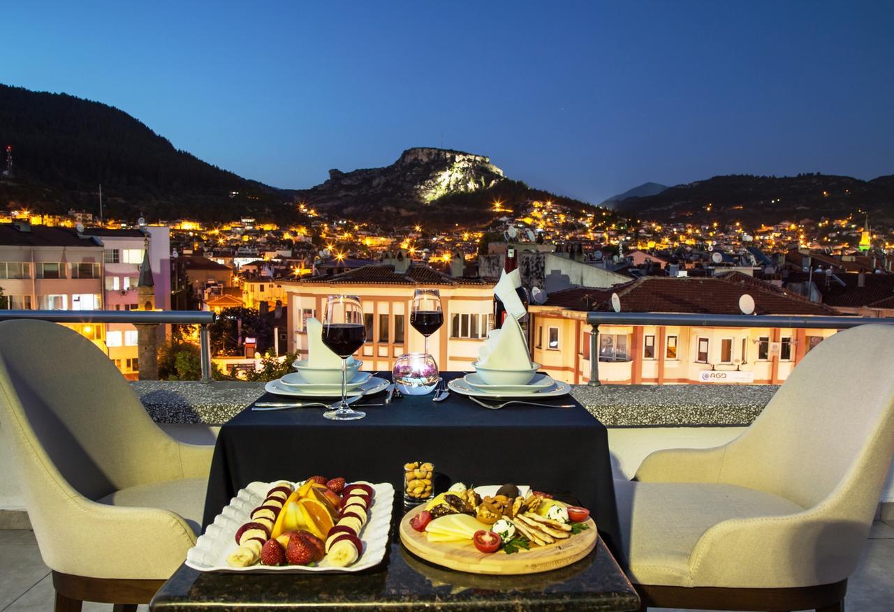 Tn&Co Exclusive Cip Suites And Primeclass Rooms (Adults Only) موجلا المظهر الخارجي الصورة